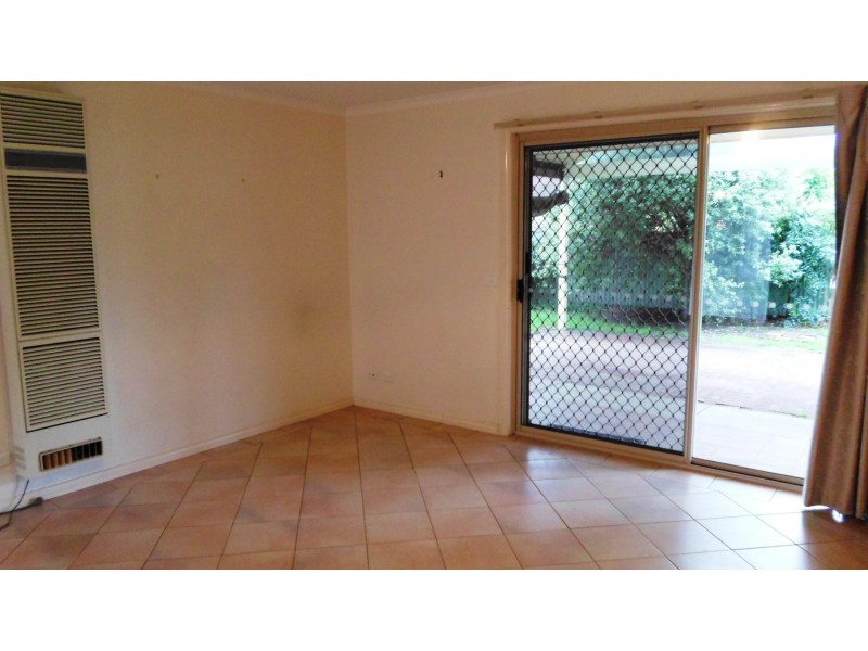 10 Marian Way, Lavington NSW 2641