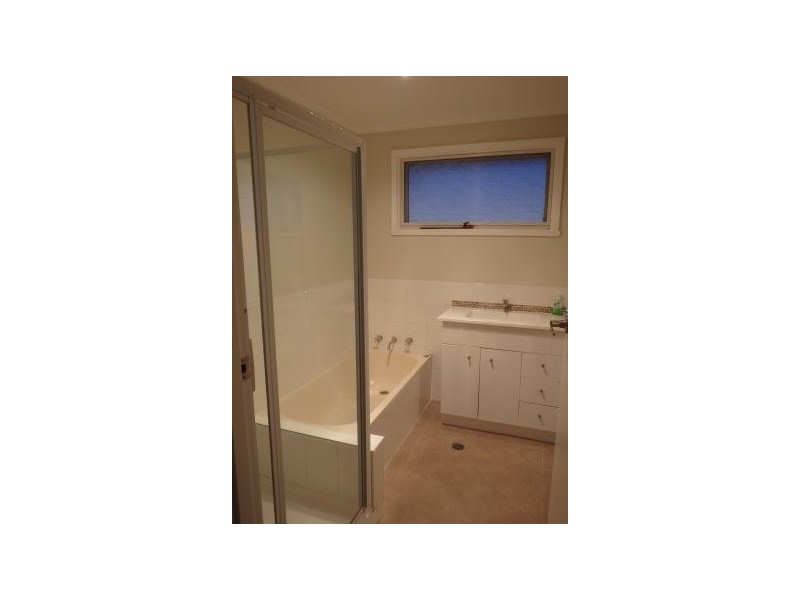 314 Parkland Crescent, Lavington NSW 2641