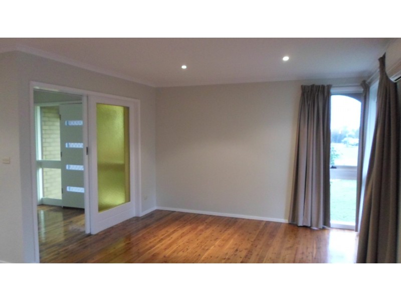 314 Parkland Crescent, Lavington NSW 2641