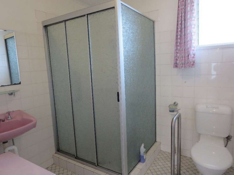 1096 Waugh Road, North Albury NSW 2640