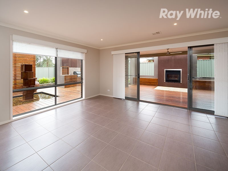 5 Whitebox Circuit, Thurgoona NSW 2640