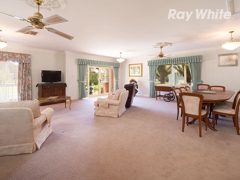 11 Colonial Drive, Jindera NSW 2642