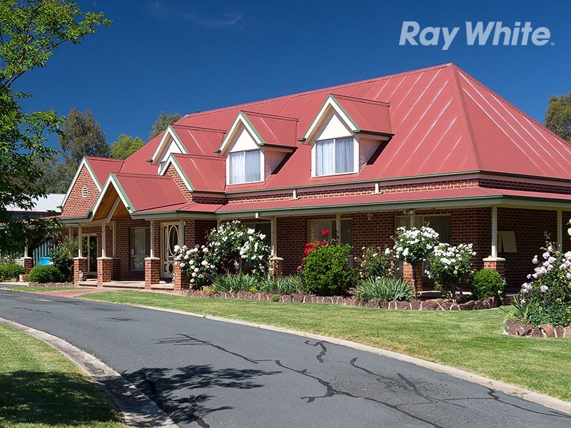 11 Colonial Drive, Jindera NSW 2642