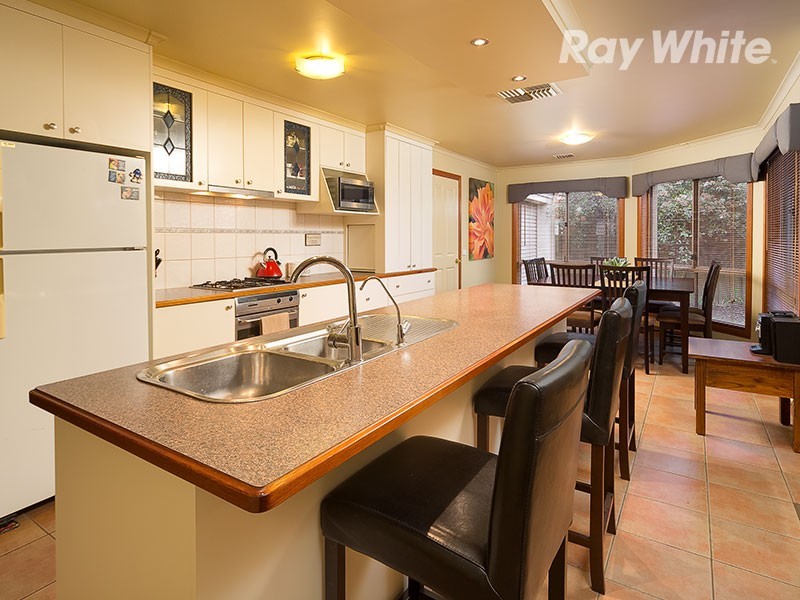 30 Mountford Crescent, East Albury NSW 2640