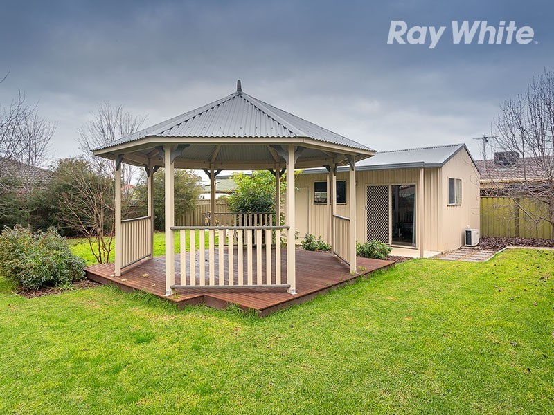 30 Mountford Crescent, East Albury NSW 2640