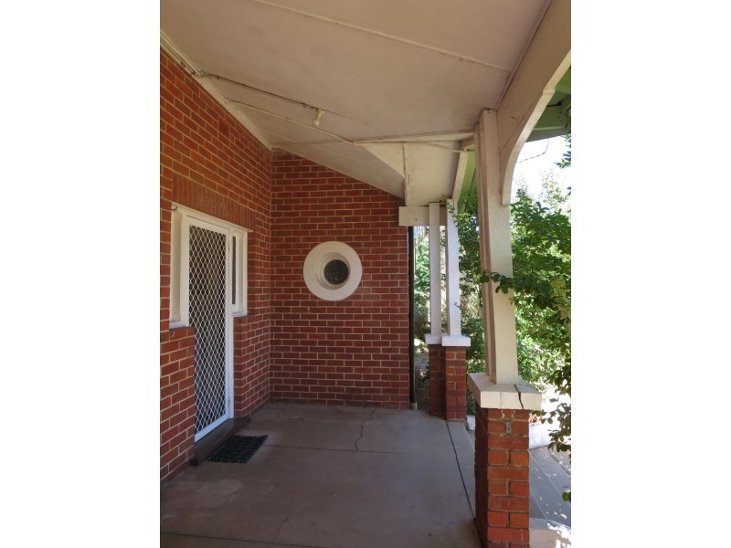 5 Edward Street, Culcairn NSW 2660