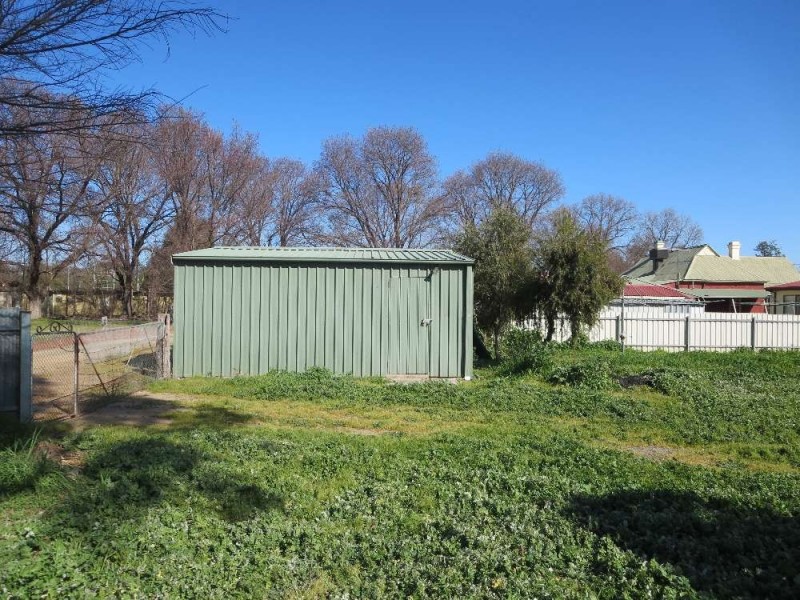 5 Edward Street, Culcairn NSW 2660