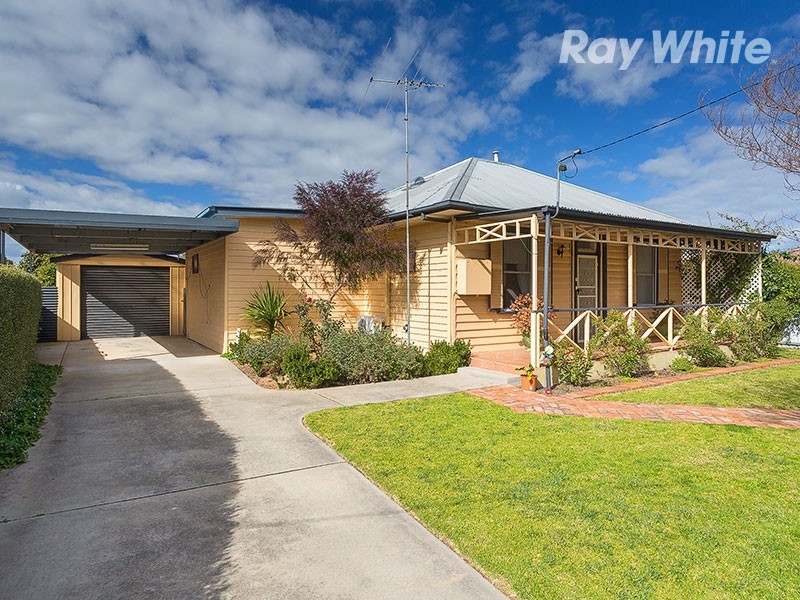 514 Danes Street, Lavington NSW 2641
