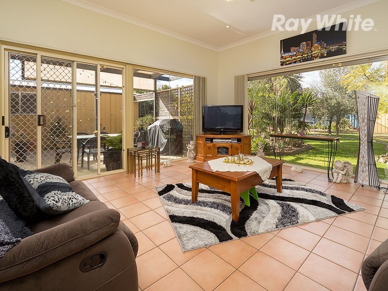 514 Danes Street, Lavington NSW 2641
