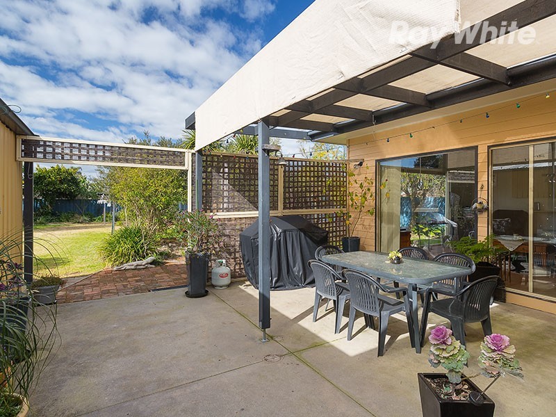 514 Danes Street, Lavington NSW 2641
