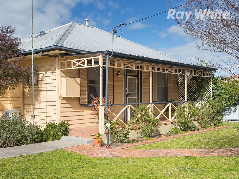 514 Danes Street, Lavington NSW 2641