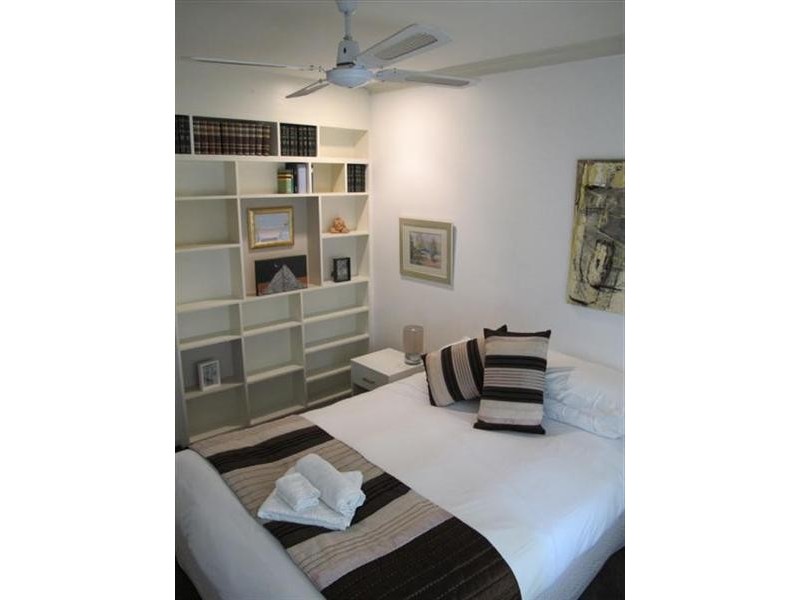 283 Highview Crescent, Lavington NSW 2641