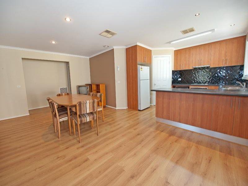 78 Jude Street, Howlong NSW 2643