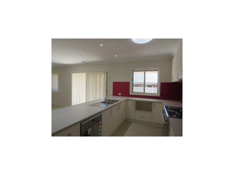 62 Hartigan Street, Thurgoona NSW 2640