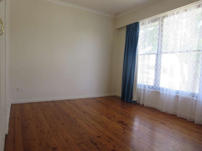 411 Douglas Road, Lavington NSW 2641