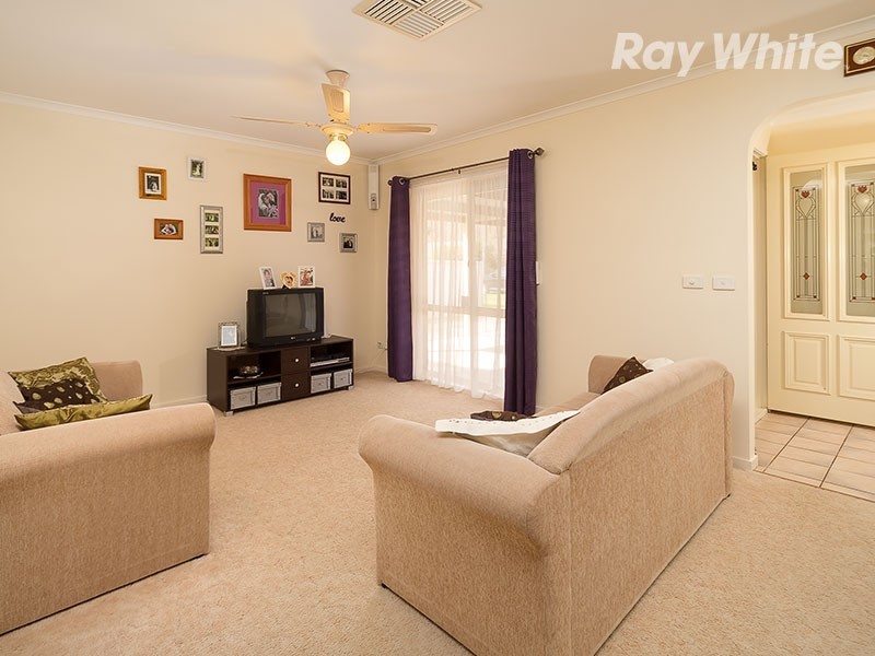 19 Bangalla Place, Lavington NSW 2641