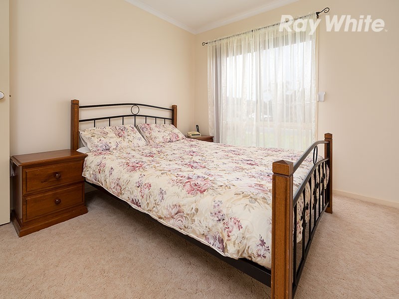 19 Bangalla Place, Lavington NSW 2641