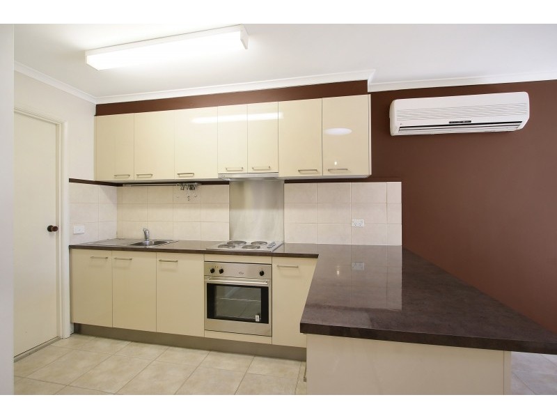 4/635 Storey Street, Lavington NSW 2641