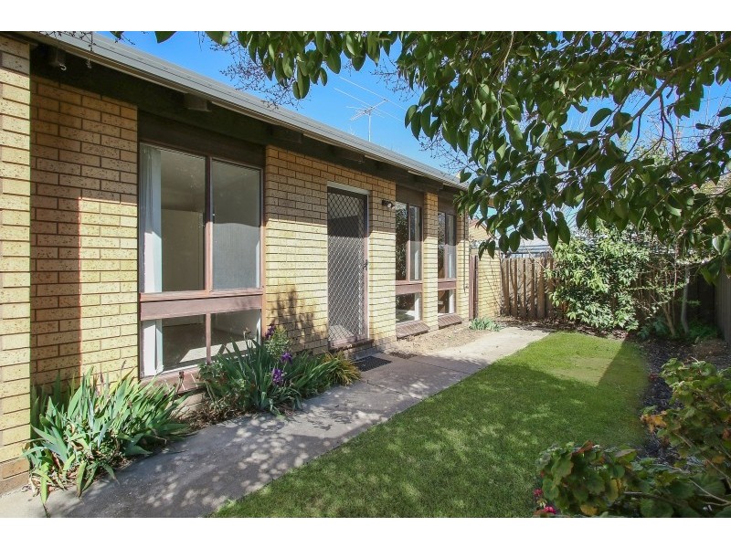 4/635 Storey Street, Lavington NSW 2641