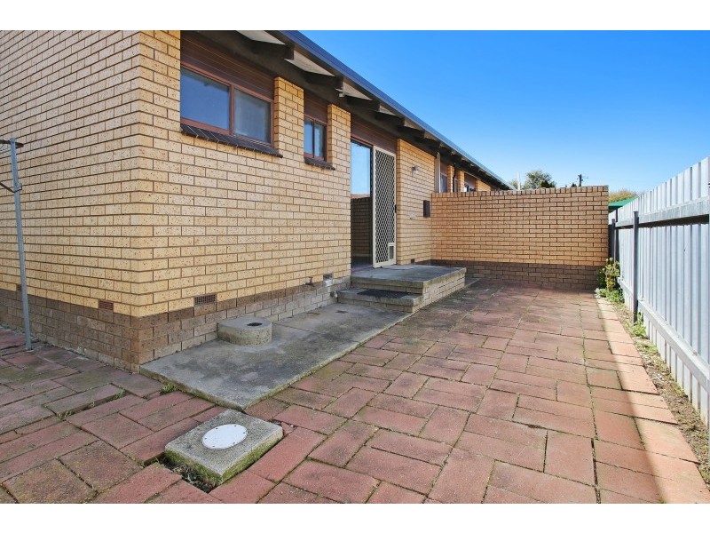 4/635 Storey Street, Lavington NSW 2641