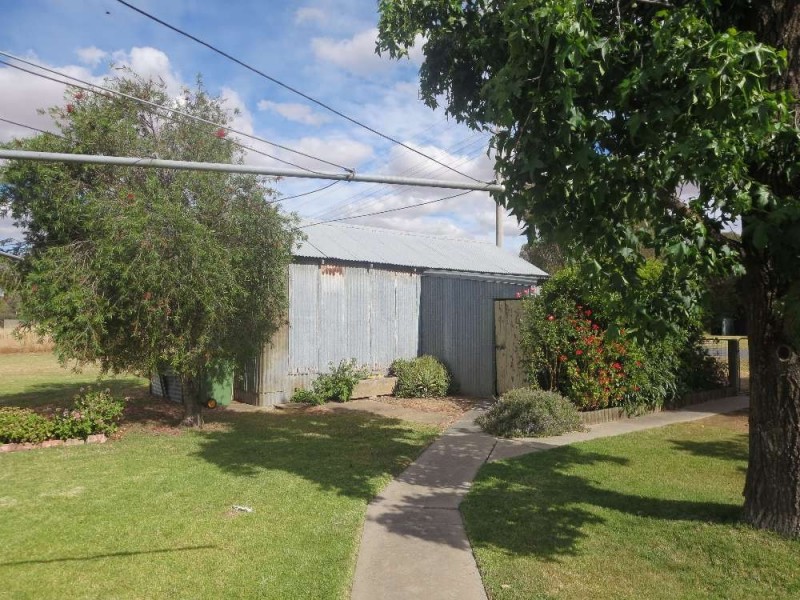 66 Munro Street, Culcairn NSW 2660