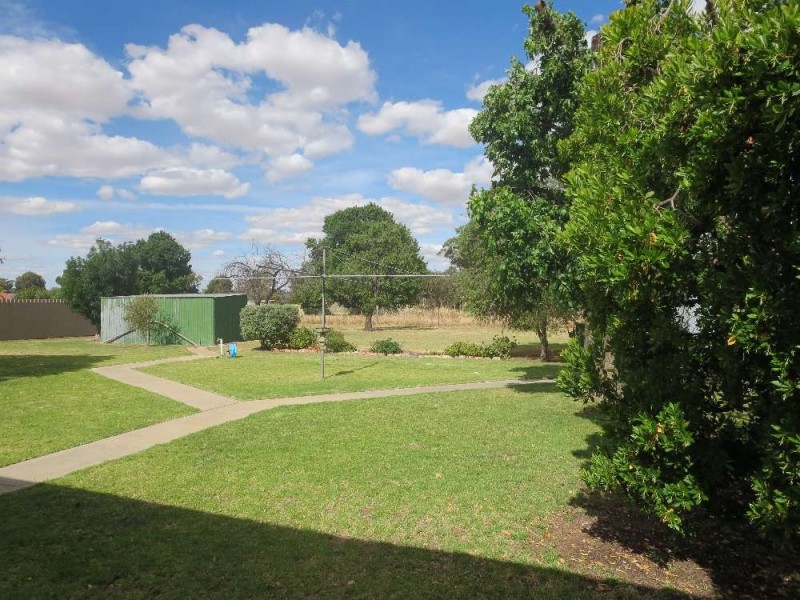 66 Munro Street, Culcairn NSW 2660