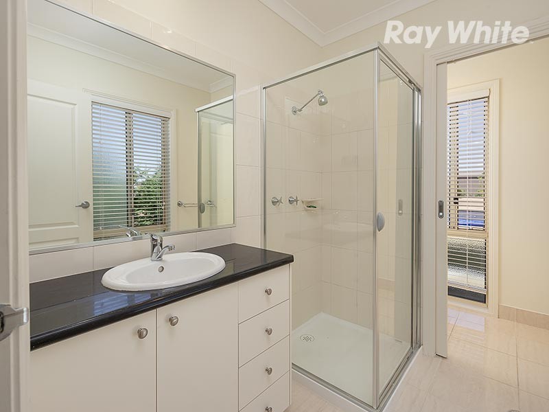 31 Lobbe Road, Thurgoona NSW 2640