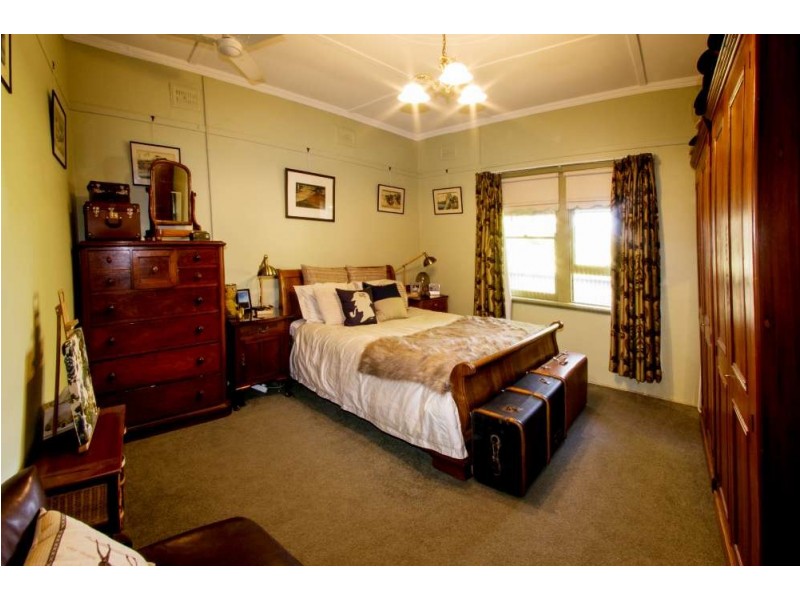 2 Bent Street, Gerogery NSW 2642