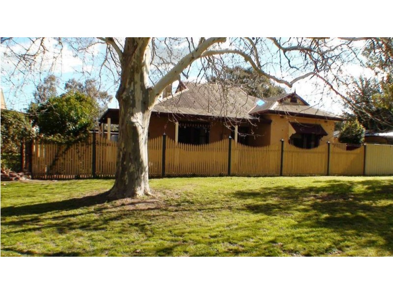 2 Bent Street, Gerogery NSW 2642