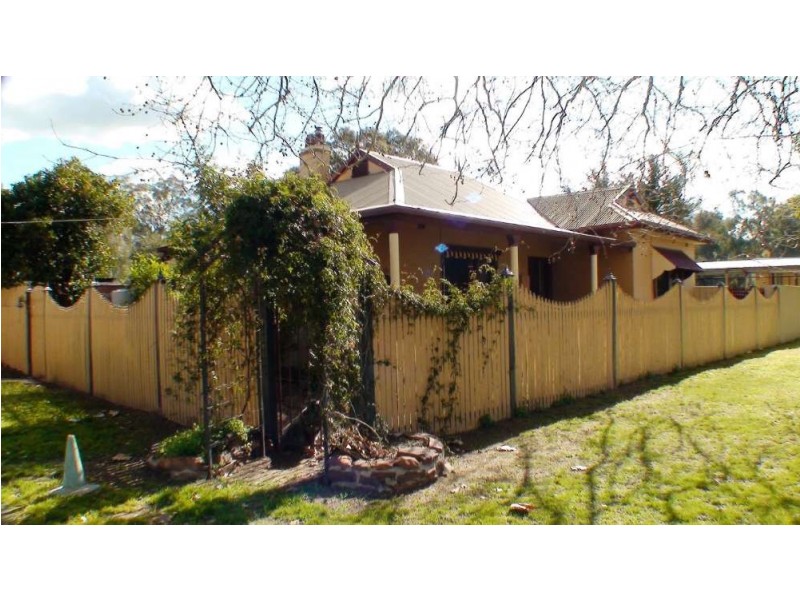 2 Bent Street, Gerogery NSW 2642