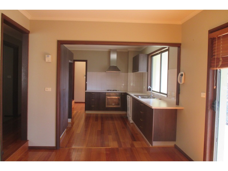 849 Miller Street, Albury NSW 2640