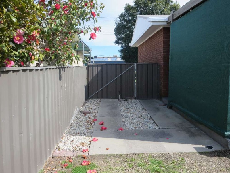 340 Sutherland Street, Lavington NSW 2641