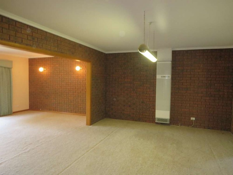 110 Balfour Street, Culcairn NSW 2660