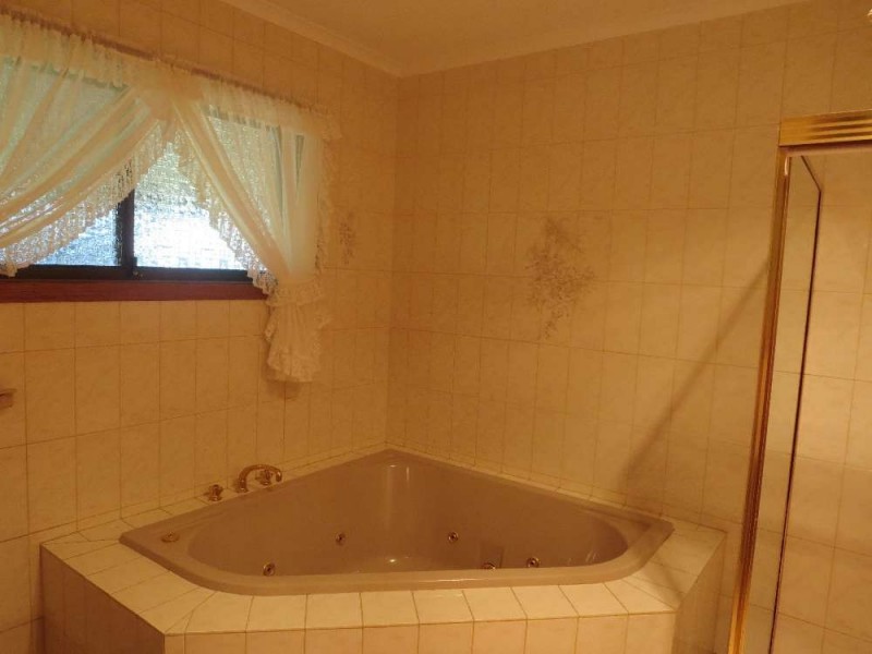 110 Balfour Street, Culcairn NSW 2660