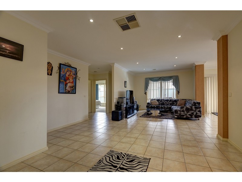 442 Douglas Road, Lavington NSW 2641