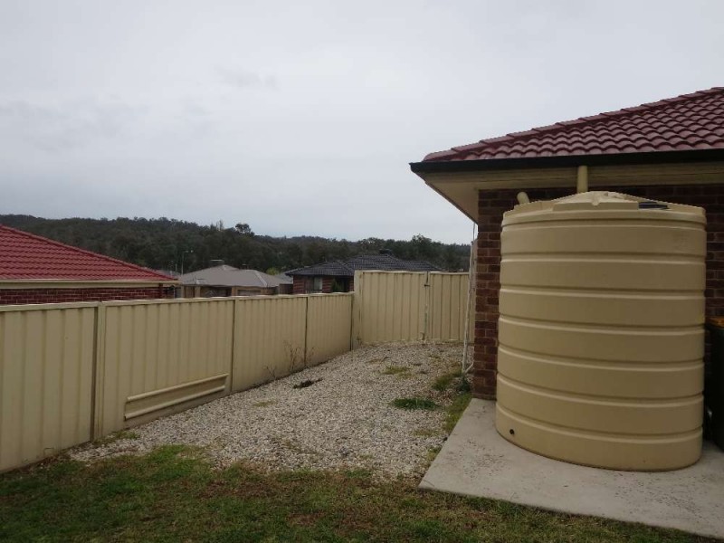 1 St Levans Place, Lavington NSW 2641