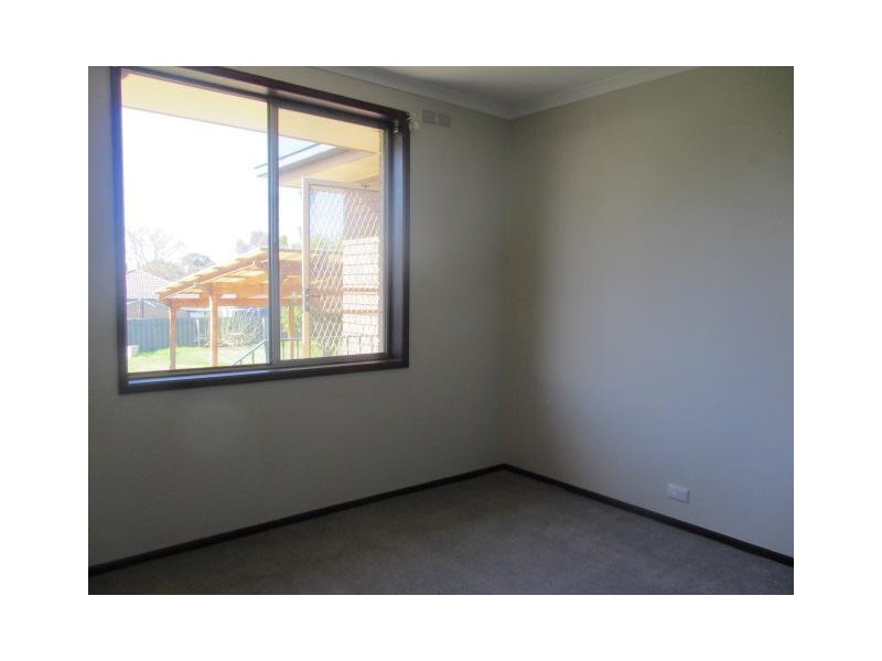 34 Morgan Crescent, Thurgoona NSW 2640
