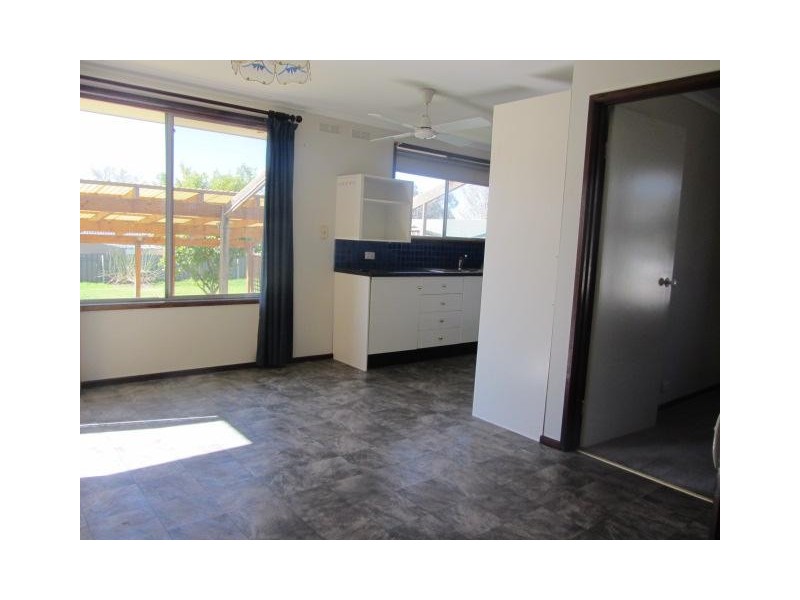 34 Morgan Crescent, Thurgoona NSW 2640