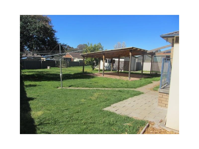 34 Morgan Crescent, Thurgoona NSW 2640
