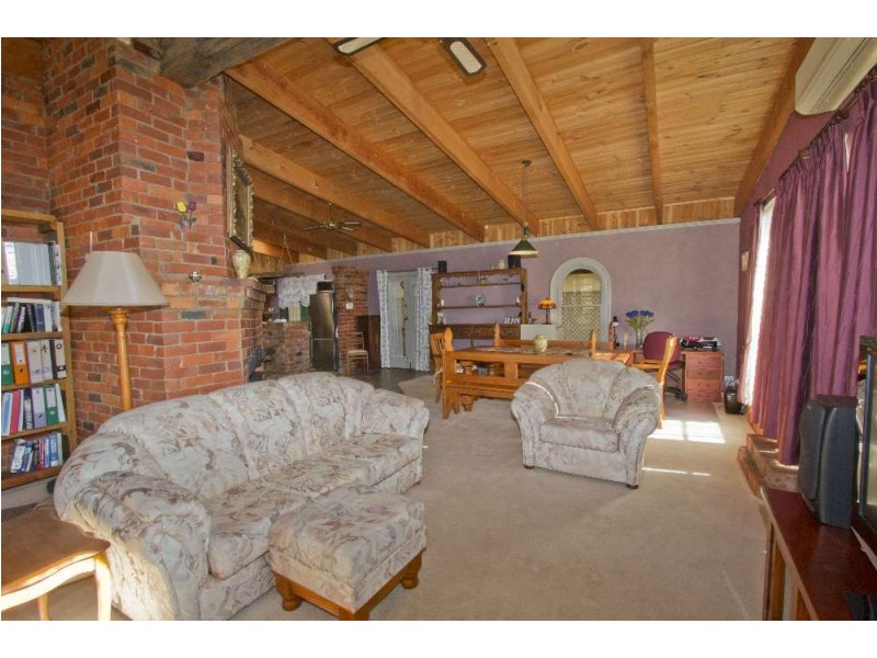 1-3 Ivy Street, Gerogery NSW 2642