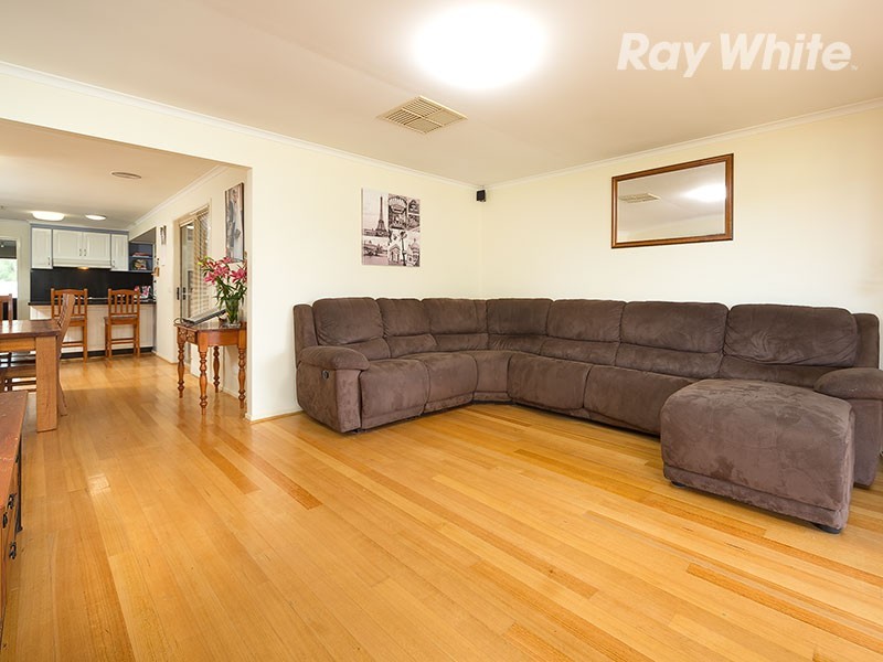 7 Hawkins Street, Howlong NSW 2643