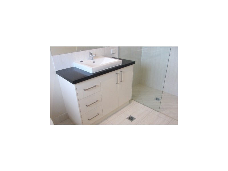 13 Pech Street, Jindera NSW 2642