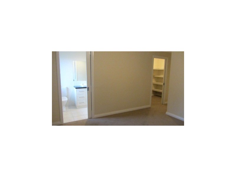 13 Pech Street, Jindera NSW 2642