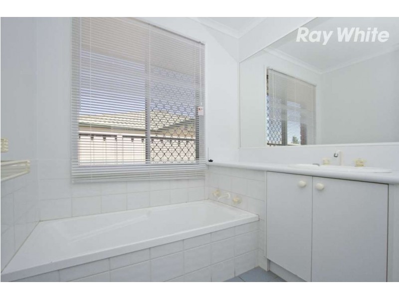 14 Cooper Close, Glenroy NSW 2640