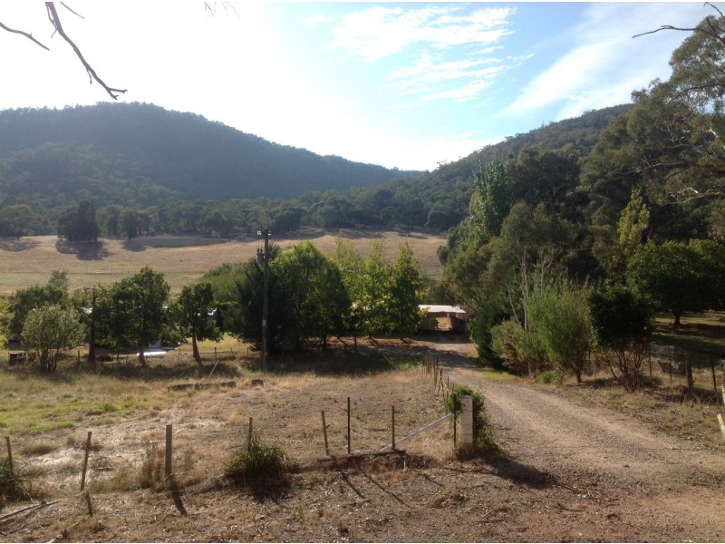 627 Tunnel Road, Woomargama NSW 2644