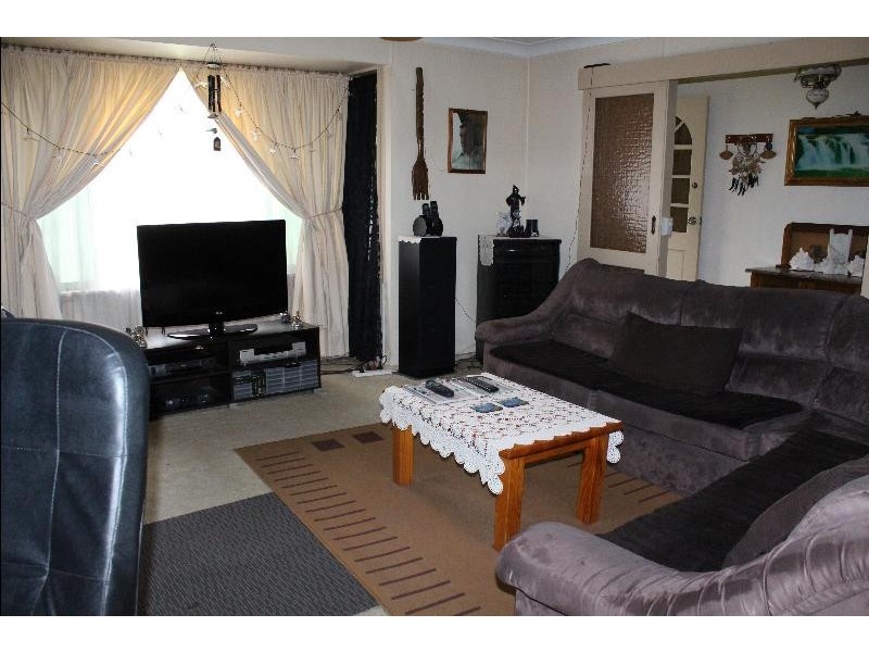 137 Pell Street, Howlong NSW 2643