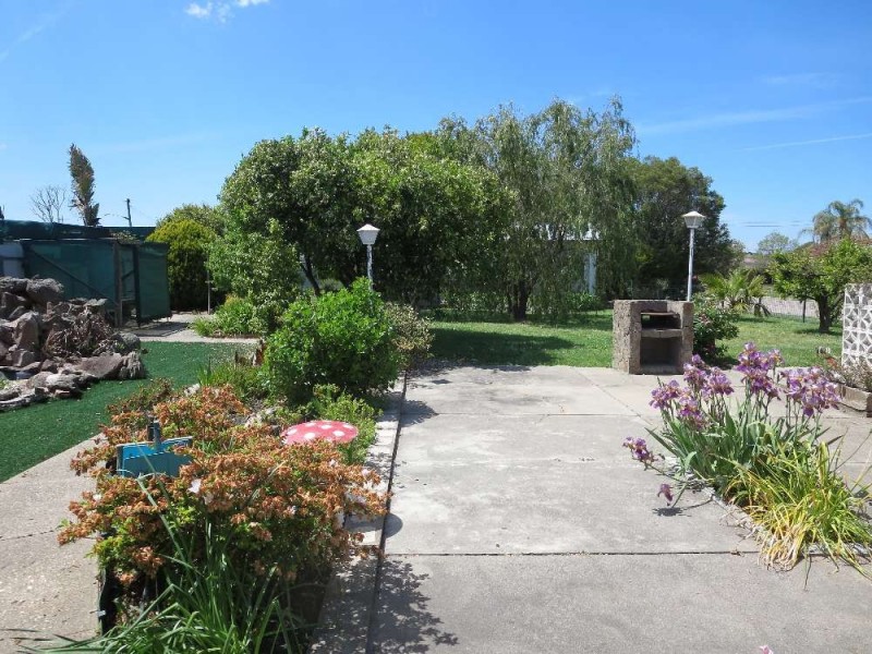 492 Ashford Street, Lavington NSW 2641