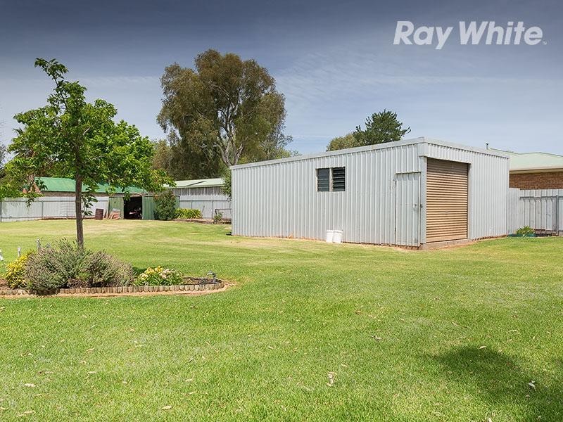 22-24 Pell Street, Howlong NSW 2643