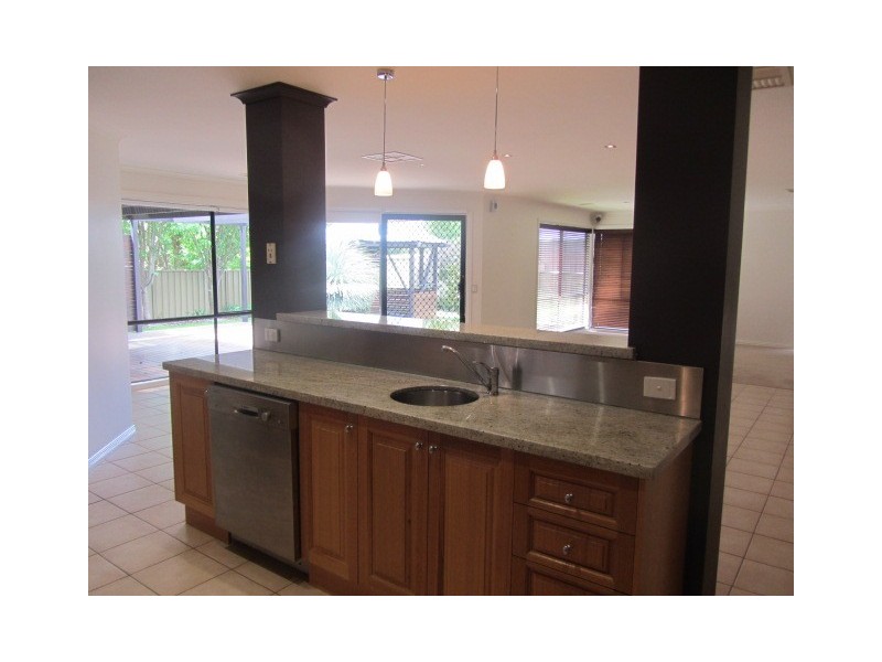 140 Mountford Crescent, East Albury NSW 2640