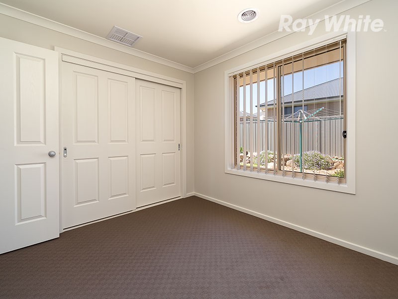 106 Ava Avenue, Thurgoona NSW 2640